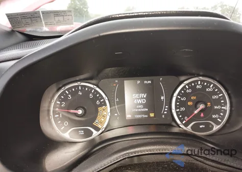 2020 Jeep Renegade Latitude 4X4 из США, поврежденный, VIN ZACNJBBB9LPM04598